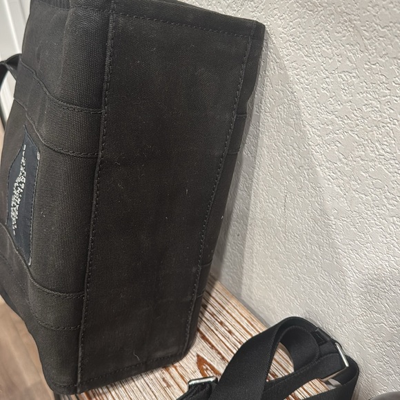 Sold!!! Medium Marc Jacobs Tote Bag - Picture 9 of 13